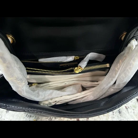 Tory Burch Fleming Convertible Shoulder Bag (Black) NOT FOR SALE - Picture 6 of 13